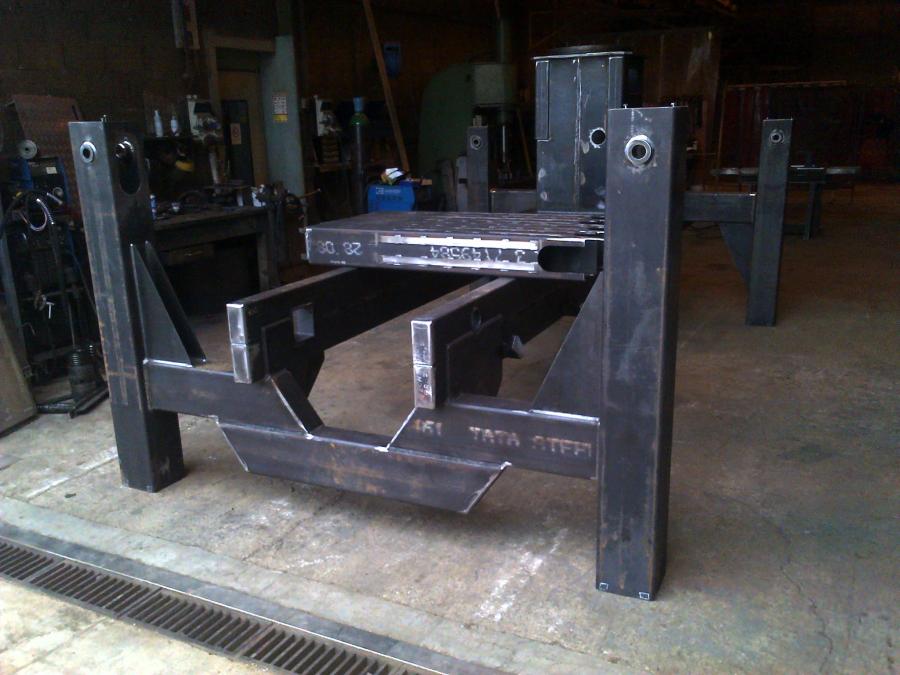 FAUX CHASSIS CAMION